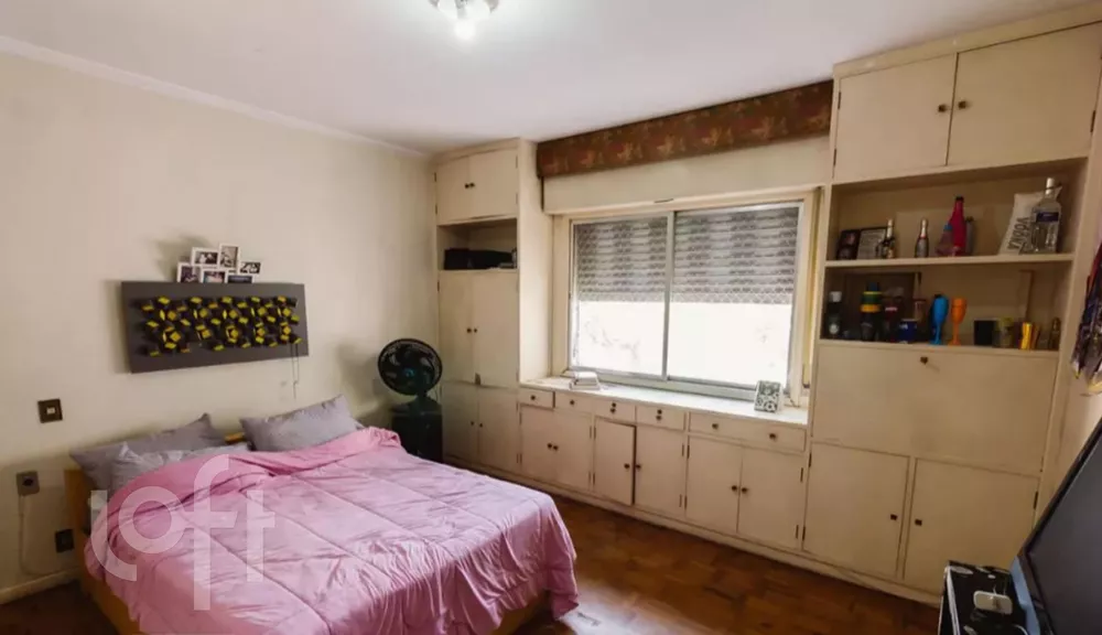 Apartamento à venda com 2 quartos, 213m² - Foto 2