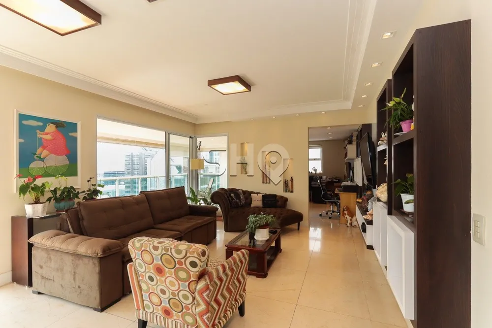 Apartamento, 4 quartos, 225 m² - Foto 1