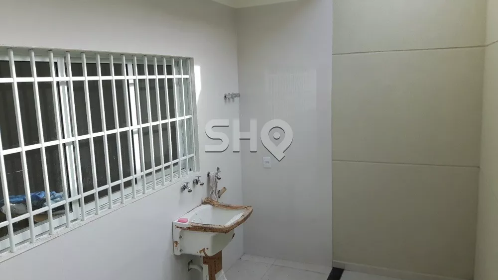 Apartamento à venda com 3 quartos, 150m² - Foto 2