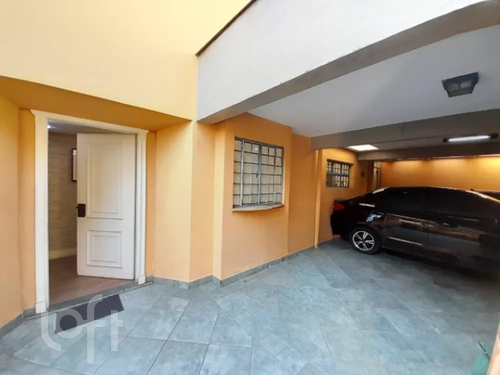 Casa à venda com 3 quartos, 182m² - Foto 1