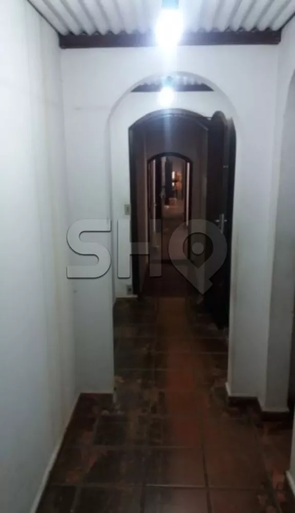 Casa Comercial à venda com 1 quarto, 271m² - Foto 4