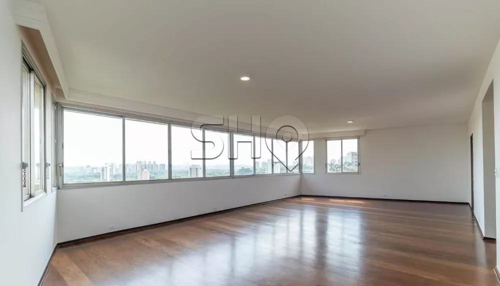 Apartamento à venda com 3 quartos, 197m² - Foto 1