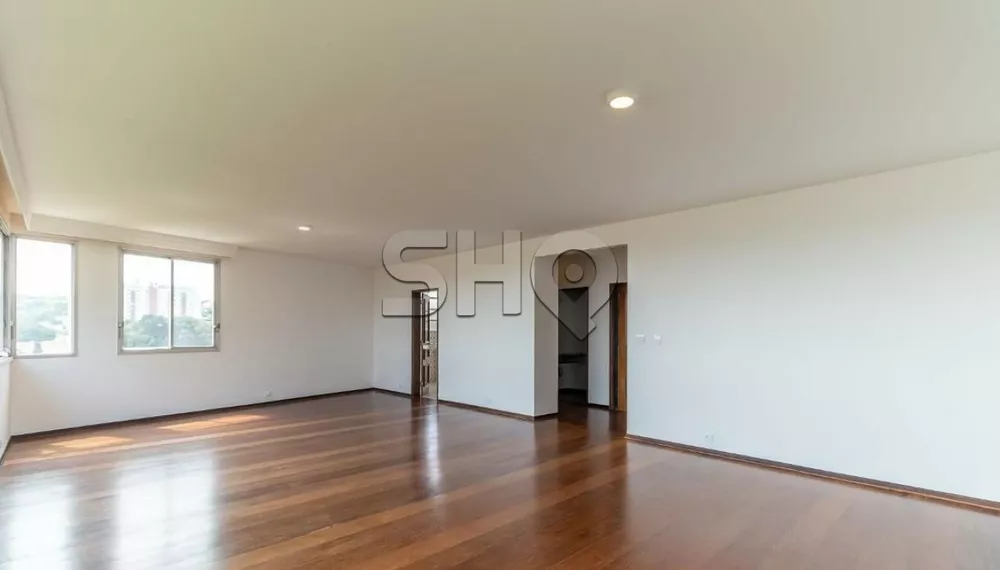 Apartamento à venda com 3 quartos, 197m² - Foto 4