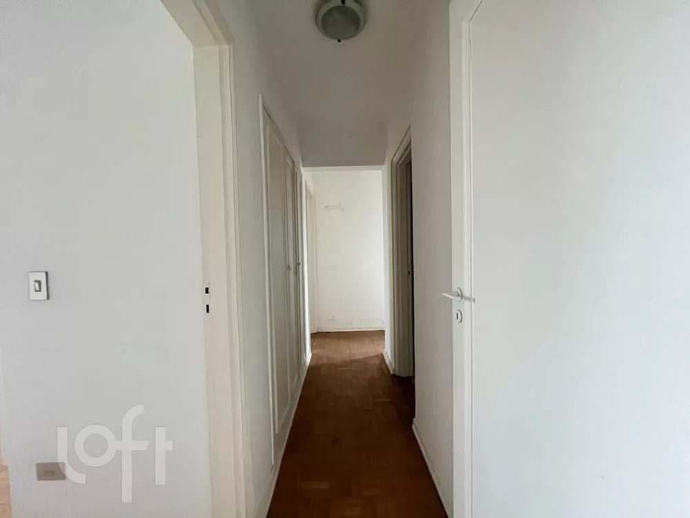 Apartamento à venda com 3 quartos, 250m² - Foto 7