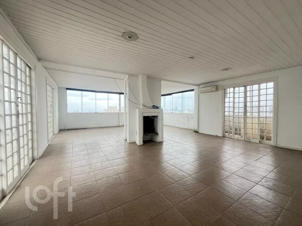 Apartamento à venda com 3 quartos, 250m² - Foto 3