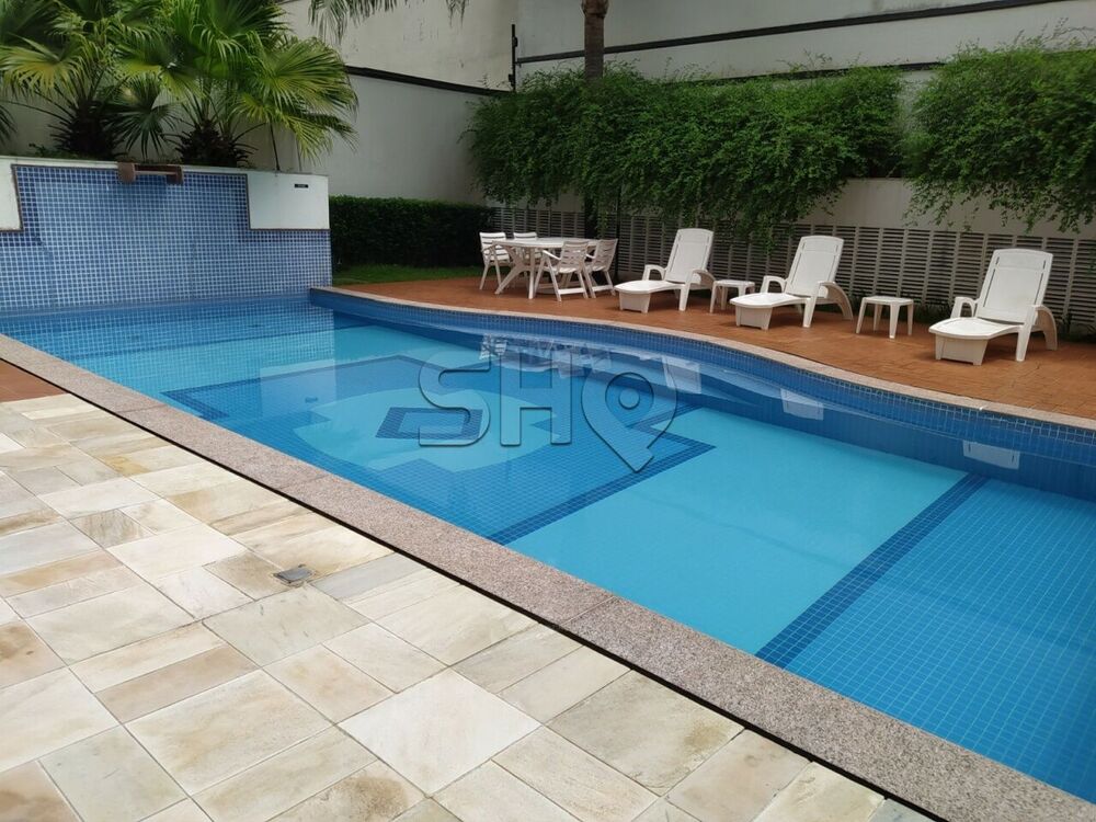Apartamento à venda com 4 quartos, 220m² - Foto 17