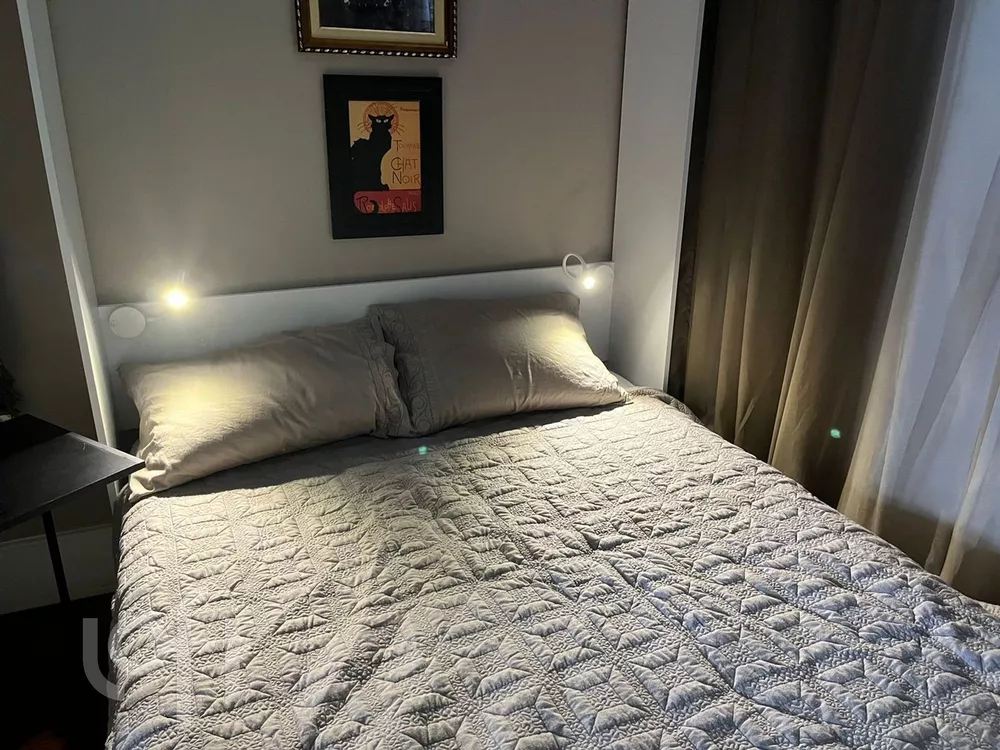 Apartamento à venda com 2 quartos, 70m² - Foto 4