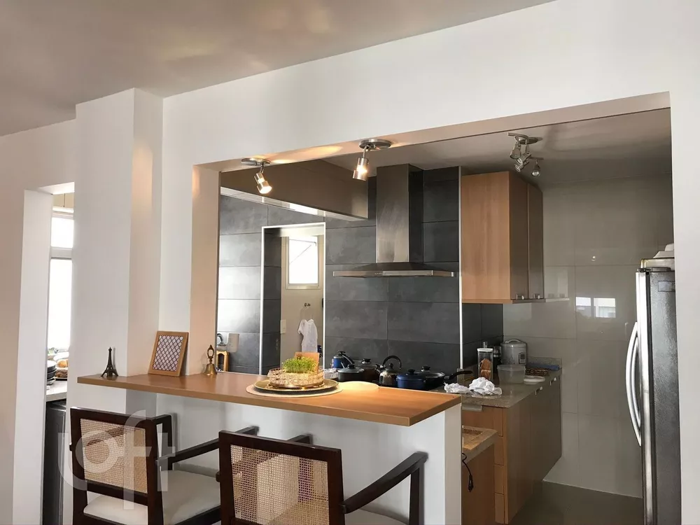 Apartamento à venda com 2 quartos, 96m² - Foto 8