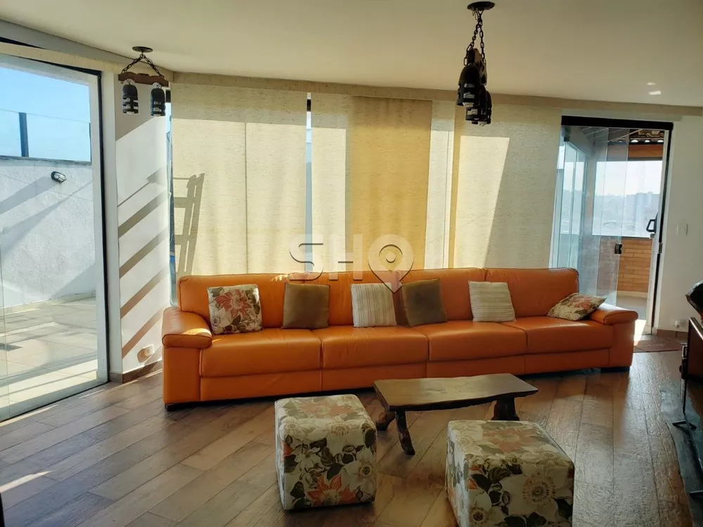 Apartamento à venda com 3 quartos, 220m² - Foto 3