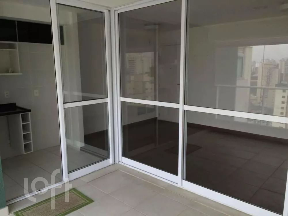 Apartamento à venda com 2 quartos, 66m² - Foto 2