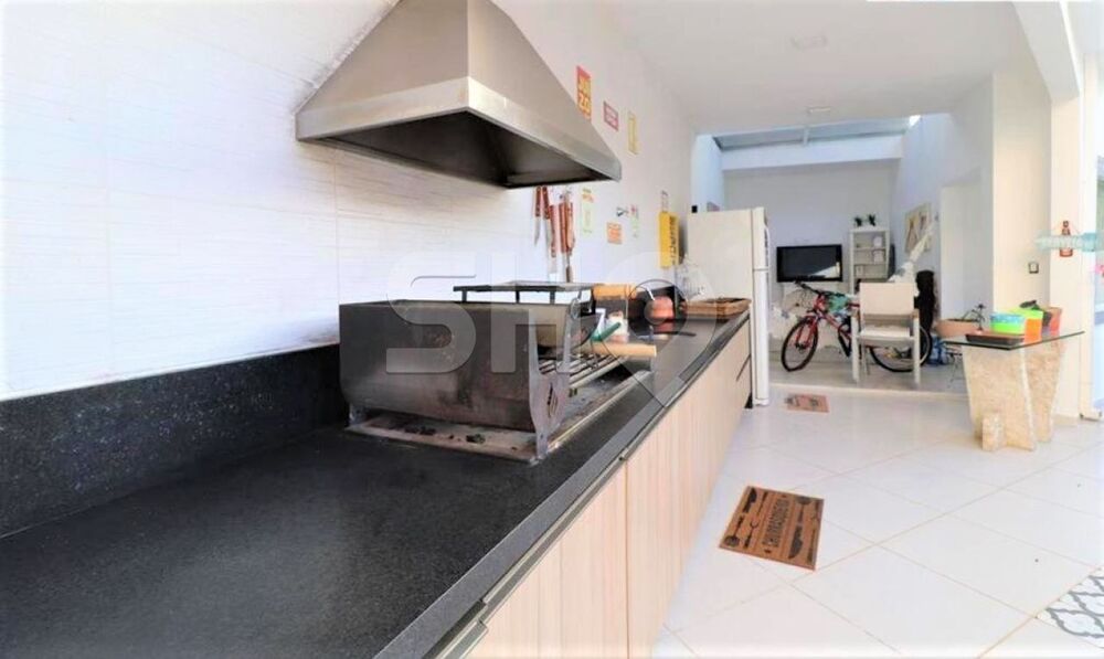 Casa à venda com 3 quartos, 260m² - Foto 3