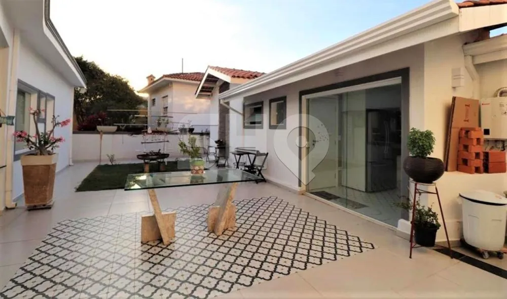Casa, 3 quartos, 260 m² - Foto 1