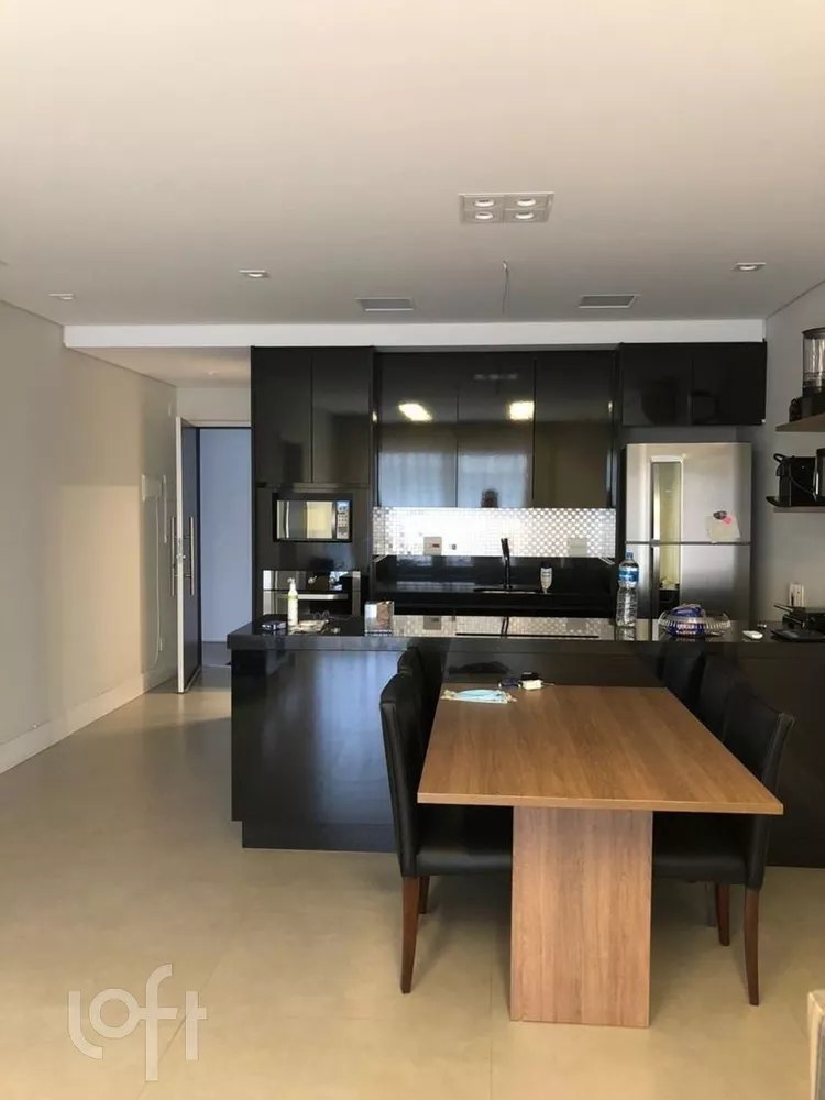 Apartamento à venda com 1 quarto, 77m² - Foto 3