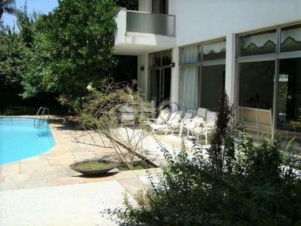 Casa, 5 quartos, 1400 m² - Foto 1