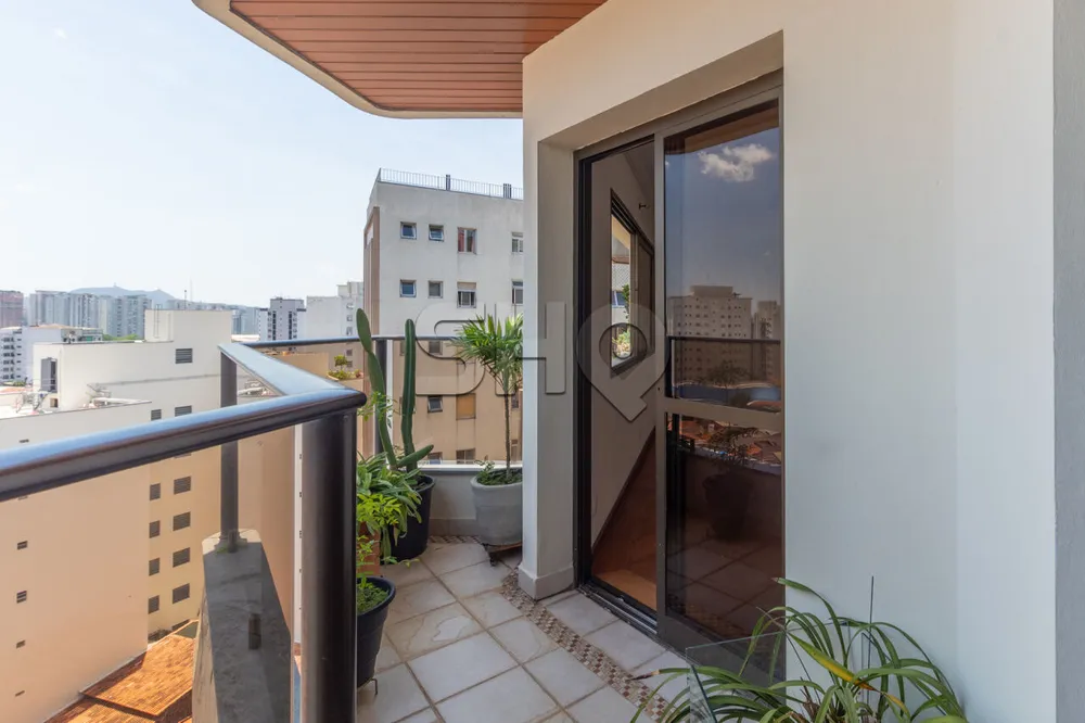 Apartamento, 3 quartos, 246 m² - Foto 1