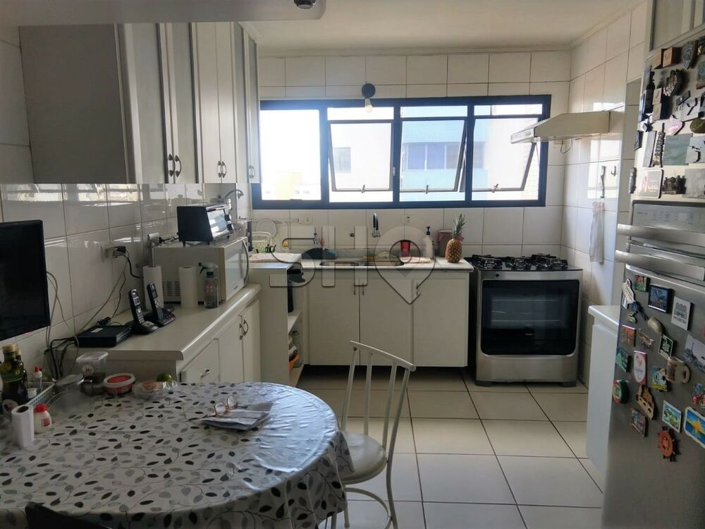 Cobertura à venda com 3 quartos, 250m² - Foto 12