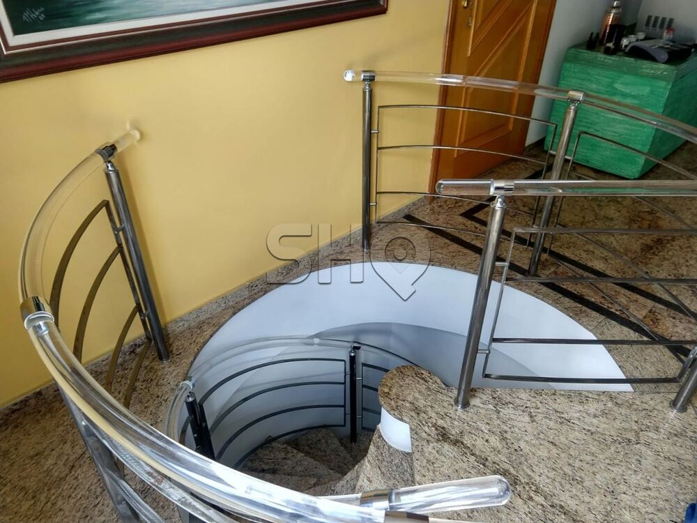 Cobertura à venda com 3 quartos, 250m² - Foto 13