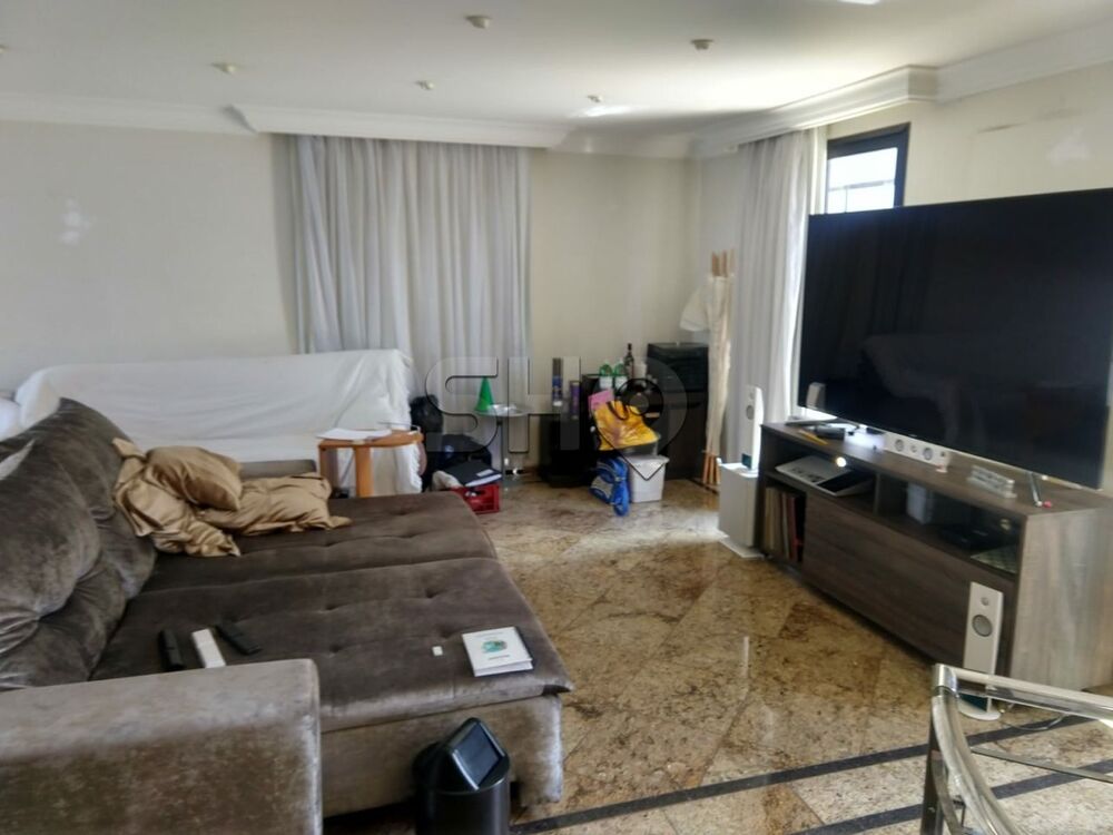 Cobertura à venda com 3 quartos, 250m² - Foto 17