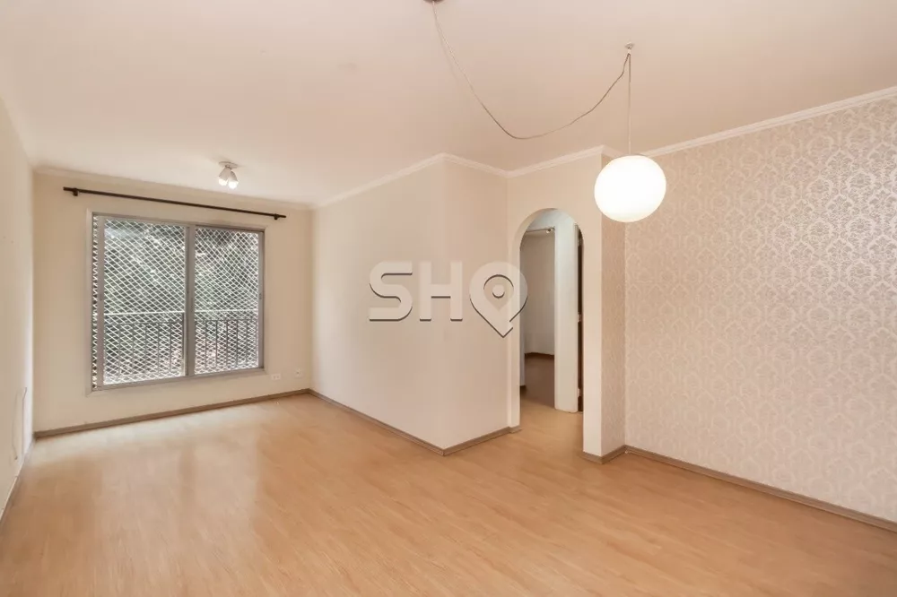 Apartamento à venda com 2 quartos, 65m² - Foto 1