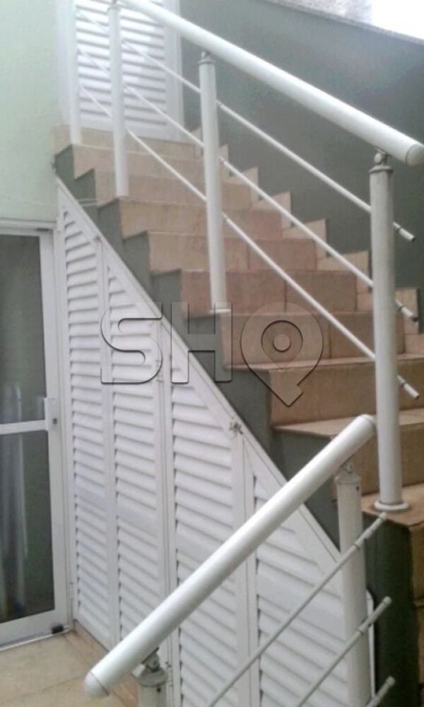 Casa à venda com 3 quartos, 210m² - Foto 7