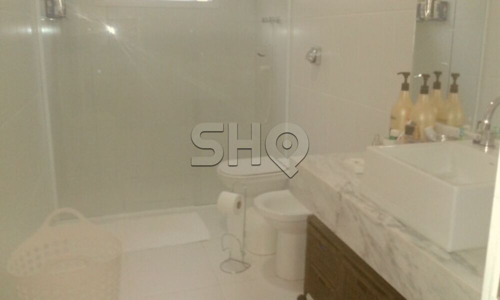 Casa à venda com 3 quartos, 210m² - Foto 14