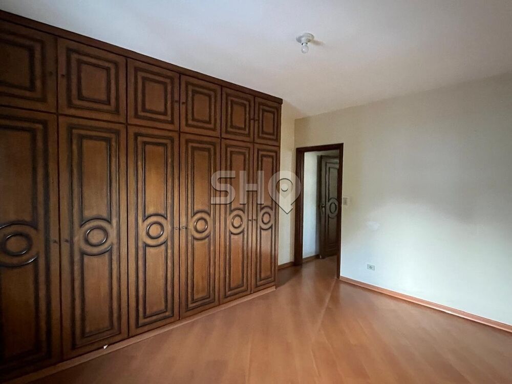 Sobrado para alugar com 4 quartos, 329m² - Foto 7