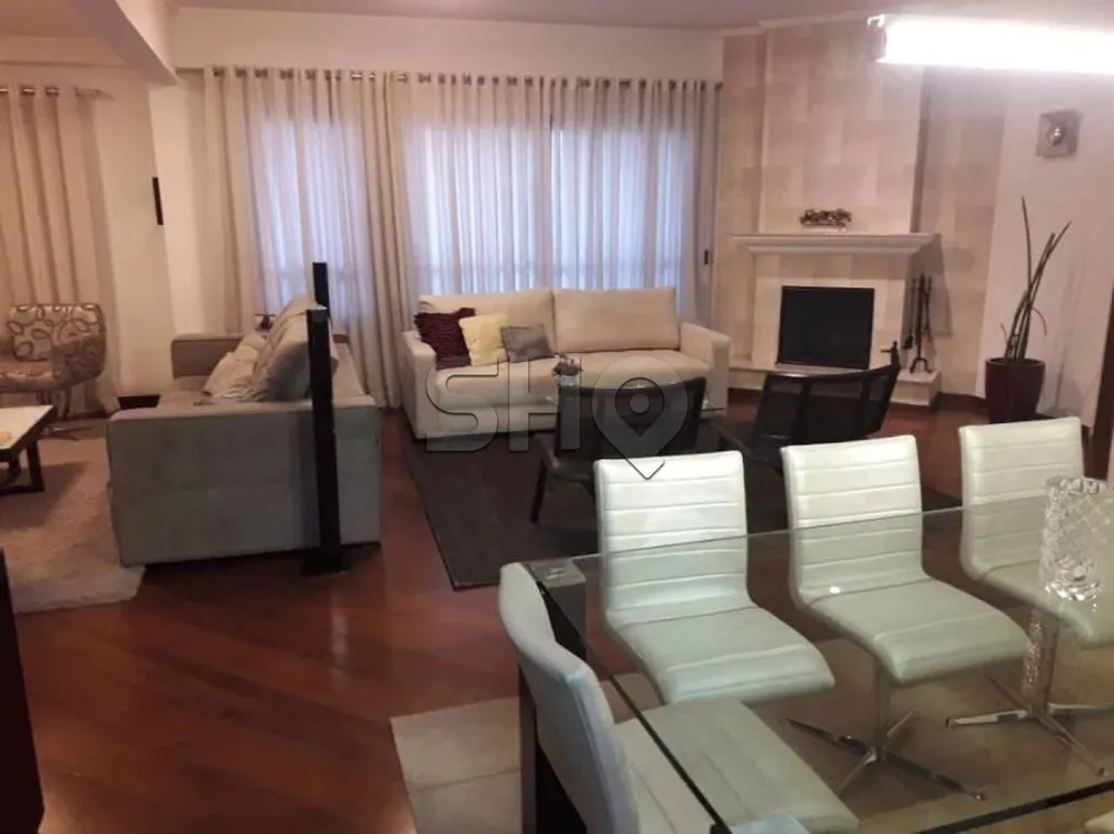 Apartamento, 3 quartos, 154 m² - Foto 1