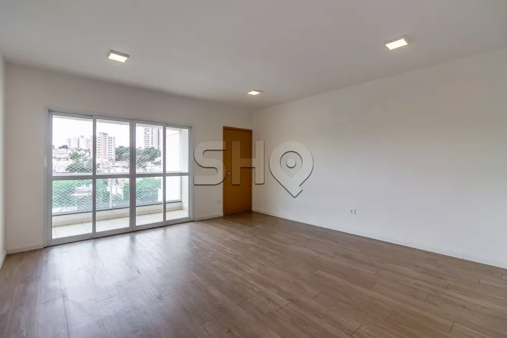 Apartamento à venda com 3 quartos, 115m² - Foto 1