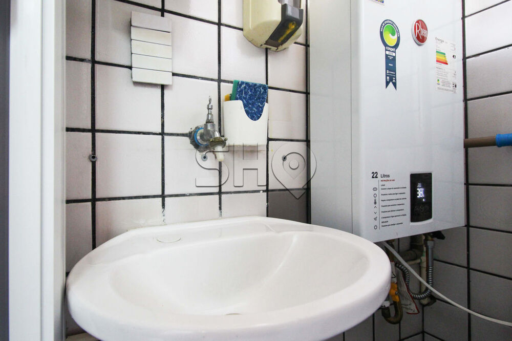 Apartamento à venda com 2 quartos, 62m² - Foto 13