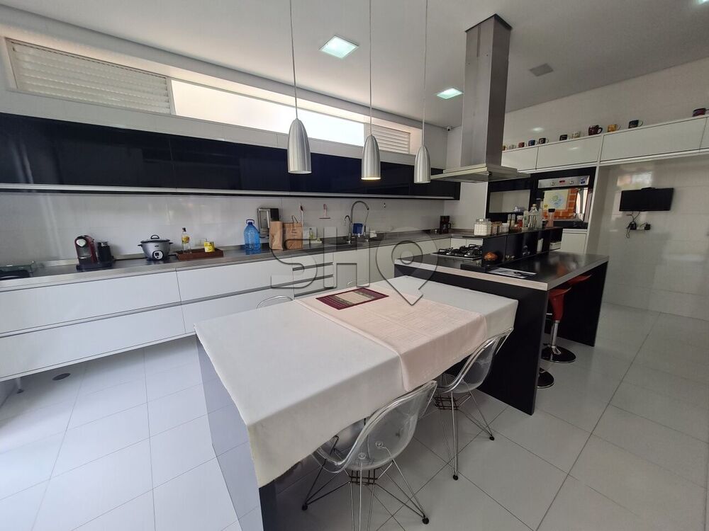 Casa à venda com 5 quartos, 687m² - Foto 9