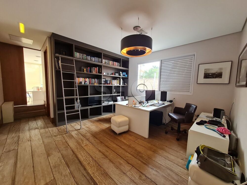 Casa à venda com 5 quartos, 687m² - Foto 2