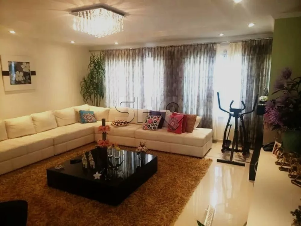 Sobrado à venda com 4 quartos, 172m² - Foto 1