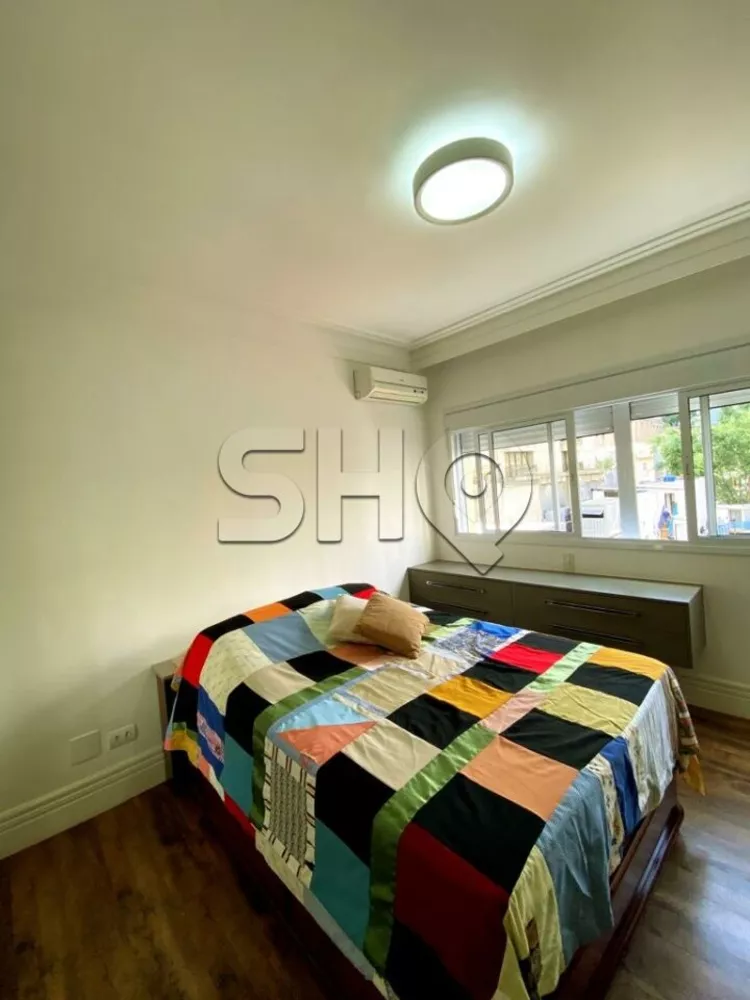 Apartamento para alugar com 3 quartos, 200m² - Foto 11