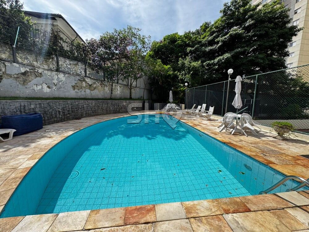 Apartamento à venda com 3 quartos, 135m² - Foto 12