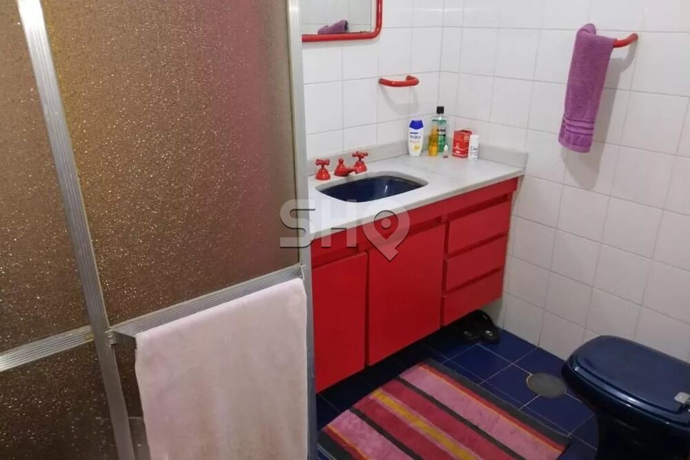 Casa à venda com 3 quartos, 217m² - Foto 9