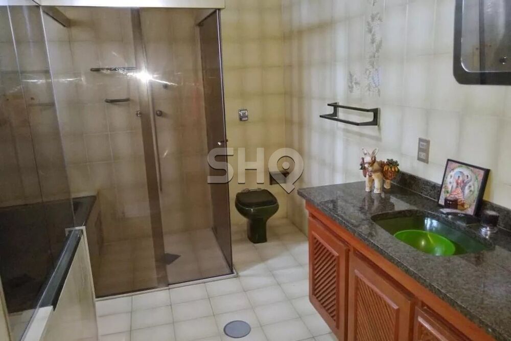Casa à venda com 3 quartos, 217m² - Foto 11