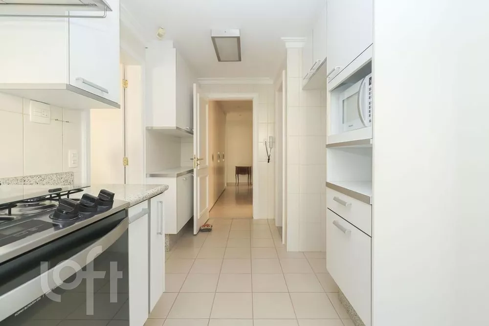 Apartamento à venda com 3 quartos, 204m² - Foto 23