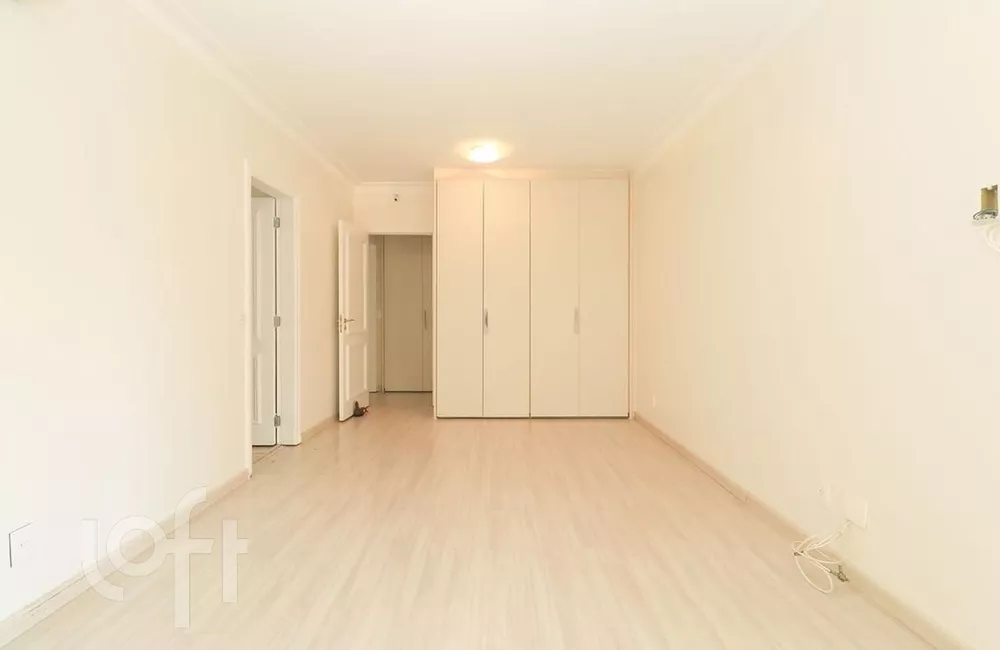 Apartamento à venda com 3 quartos, 204m² - Foto 33