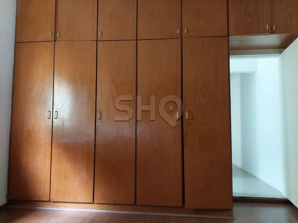 Sobrado, 3 quartos, 303 m² - Foto 3