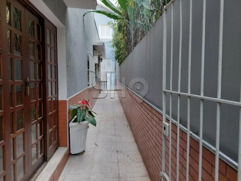 Sobrado, 3 quartos, 303 m² - Foto 5