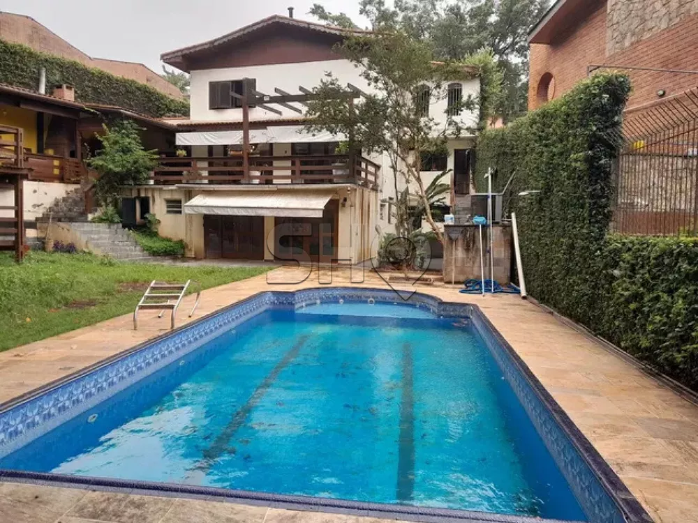 Sobrado à venda com 5 quartos, 450m² - Foto 1