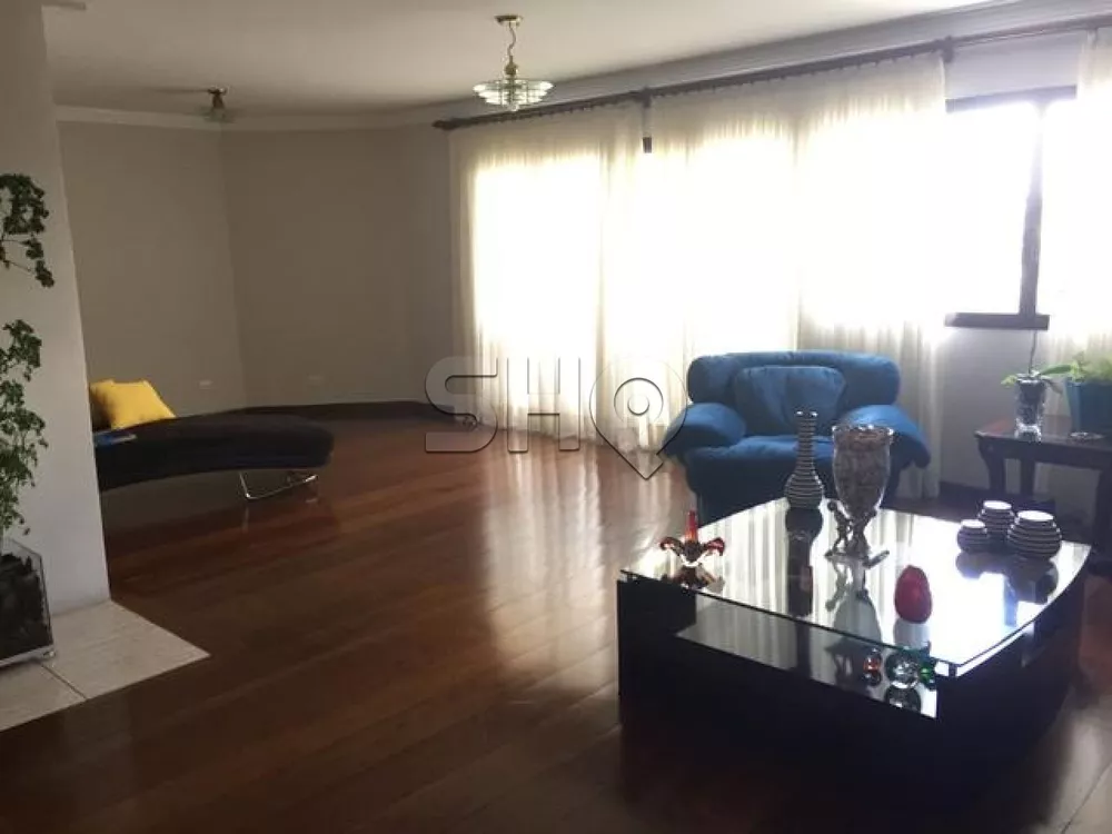 Apartamento à venda com 4 quartos, 220m² - Foto 4