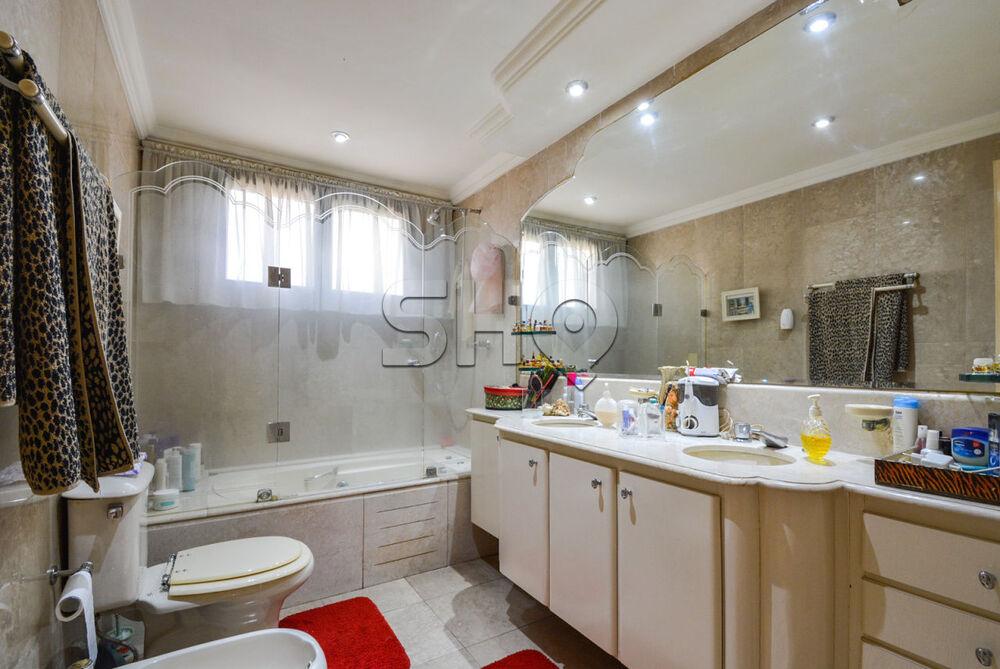 Apartamento, 4 quartos, 230 m² - Foto 1