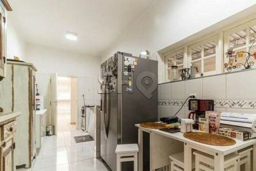Casa à venda com 3 quartos, 179m² - Foto 11