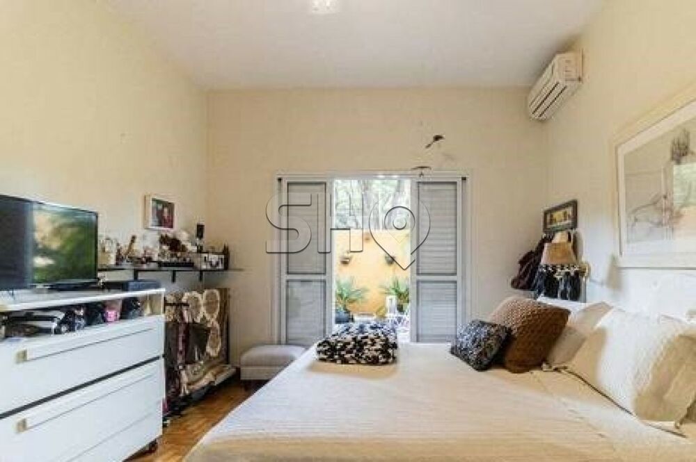 Casa à venda com 3 quartos, 179m² - Foto 8