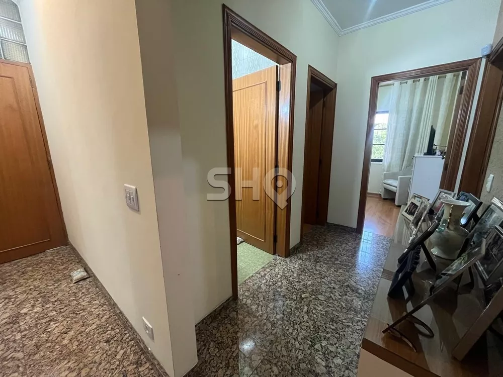 Casa à venda com 3 quartos, 320m² - Foto 12