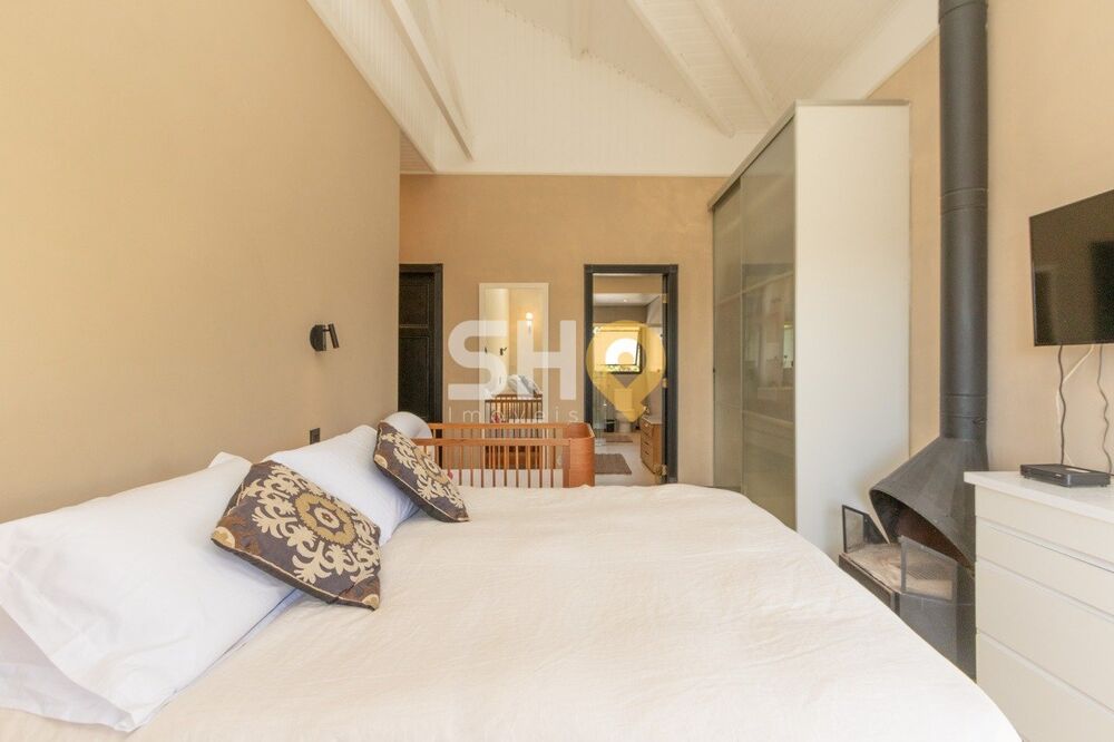 Sobrado à venda com 4 quartos, 376m² - Foto 12