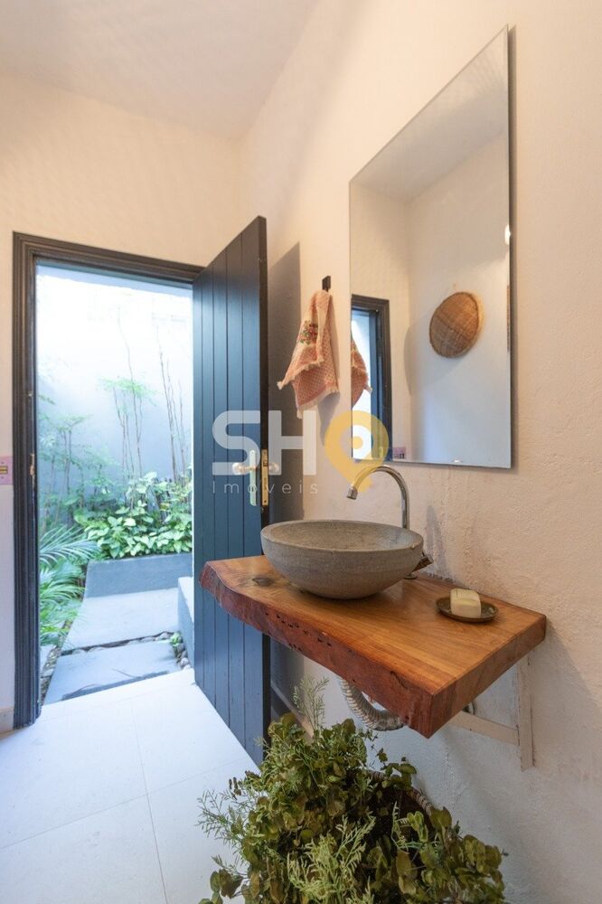 Sobrado à venda com 4 quartos, 376m² - Foto 18
