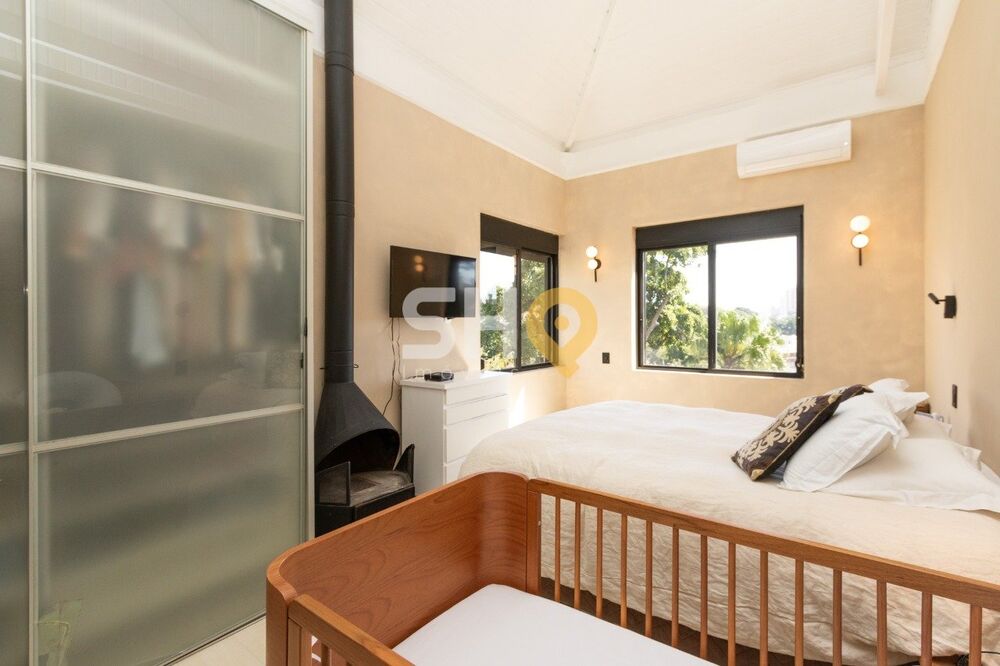Sobrado à venda com 4 quartos, 376m² - Foto 11
