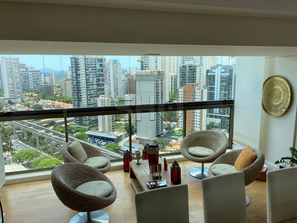 Apartamento, 3 quartos, 240 m² - Foto 3